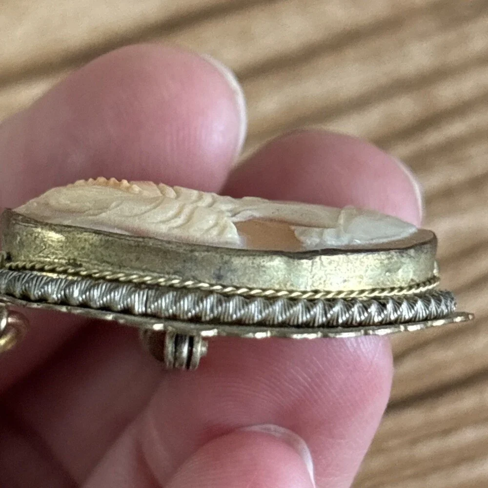 Antique 800 Silver Carved Shell Cameo Brooch Pin Pendant Right Facing Two Tone